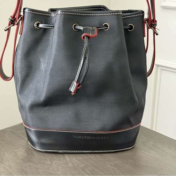 Tommy Hilfiger Handbags - Tommy Hilfiger Black and Red Shoulder Bag